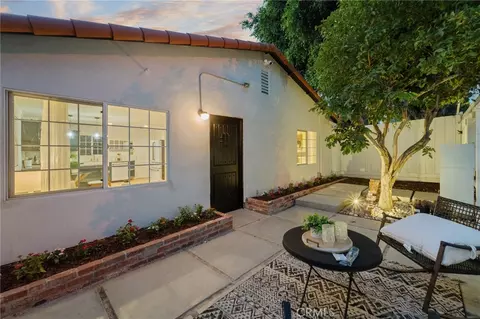 1637 N Alvarado St, Los Angeles, CA 90026