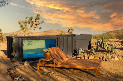 Exterior - 1571 Covelo Ave, Yucca Valley, CA 92284 photo 3 of 14