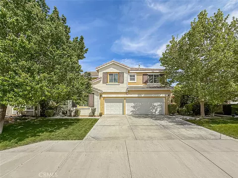 43864 Firewood Way, Lancaster, CA 93536