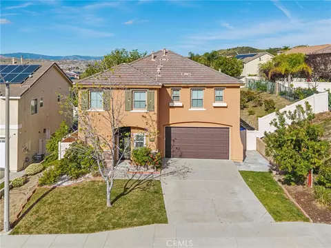 27054 Mountain Willow Ct, Canyon Country, CA 91387
