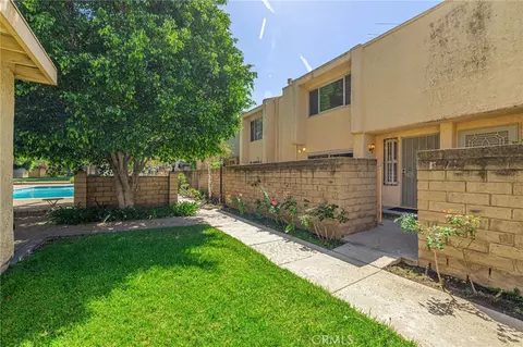 8633 Balboa #2, Northridge, CA 91325