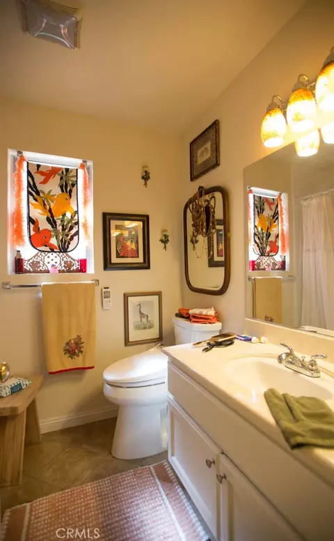 Bath - 2718 E Avenue S, Palmdale, CA 93550 photo 1 of 2