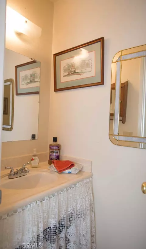 Bath - 2718 E Avenue S, Palmdale, CA 93550 photo 2 of 2