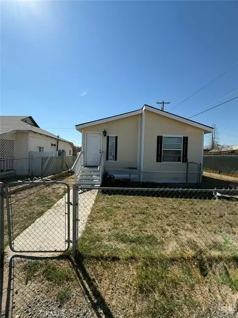 473 Cedar, Taft, CA 93268