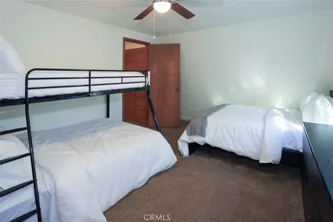 Bedroom - 537 Vista Ave, Sugarloaf, CA 92386 photo 1 of 8