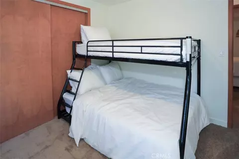 Bedroom - 537 Vista Ave, Sugarloaf, CA 92386 photo 3 of 8