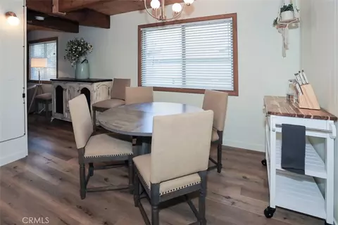 Dining - 537 Vista Ave, Sugarloaf, CA 92386 photo 2 of 4
