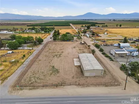 View/Area - 253 E Mckee, Bakersfield, CA 93307 photo 2 of 7