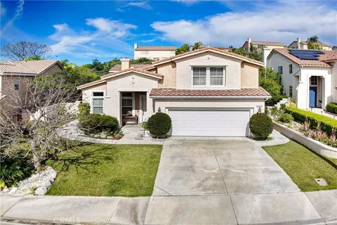 23805 Oak Vw, Newhall, CA 91321
