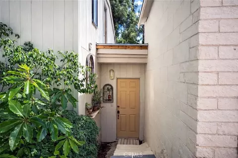 Exterior - 15 La Crescenta Dr, Camarillo, CA 93010 photo 15 of 16