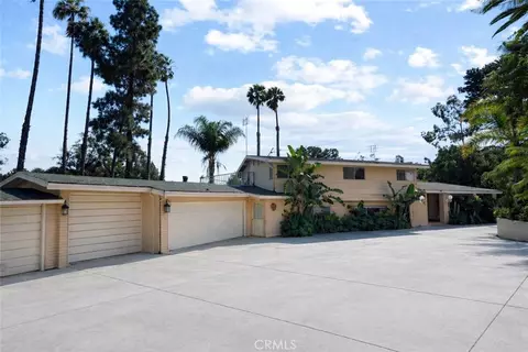 Exterior - 15 La Crescenta Dr, Camarillo, CA 93010 photo 2 of 16