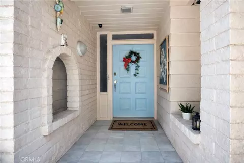 Entry Way - 15 La Crescenta Dr, Camarillo, CA 93010 photo 1 of 4