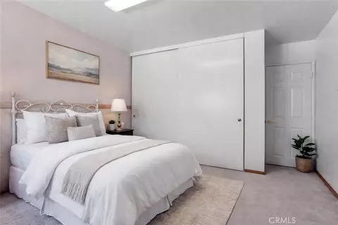 Bedroom - 15 La Crescenta Dr, Camarillo, CA 93010 photo 5 of 13