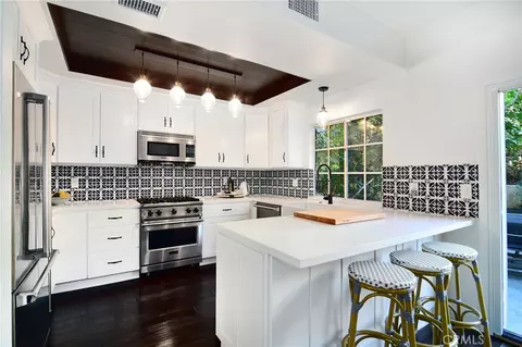 5535 Shadow Cyn, Westlake Village, CA 91362