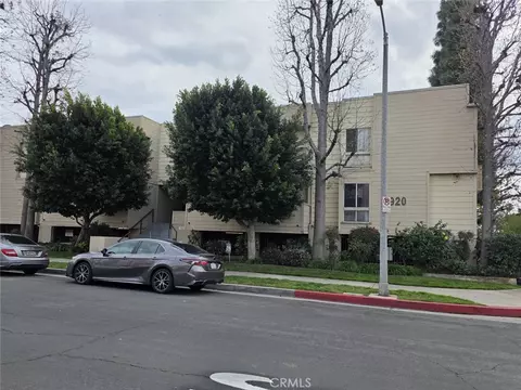 9920 Jordan Ave #9, Chatsworth, CA 91311
