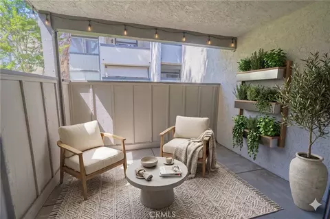 1342 E Hillcrest #17, Thousand Oaks, CA 91362