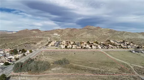 1 30th St W, Rosamond, CA 93560 photo 5