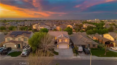 3055 Kachina Ct, Lancaster, CA 93535