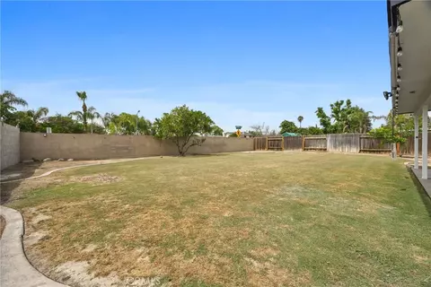 Exterior - 3113 Pendleton Ct, Bakersfield, CA 93309 photo 4 of 6