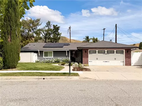 26111 Hatmor, Calabasas, CA 91302