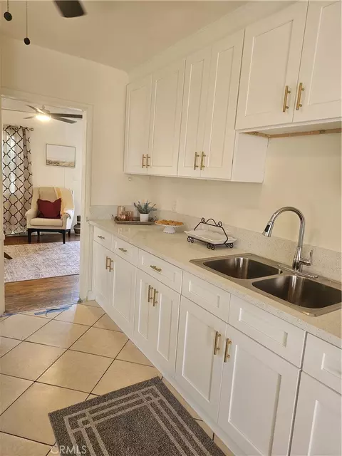 Kitchen - 938 S Tajauta Ave, Compton, CA 90220 photo 1 of 2