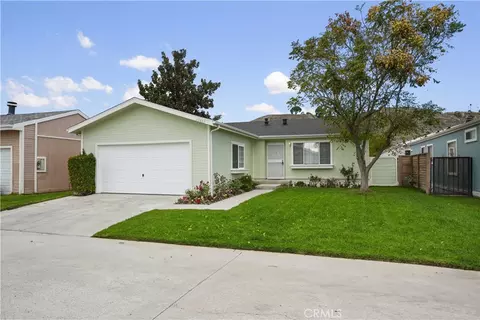 19853 Cottonwood Dr, Canyon Country, CA 91351