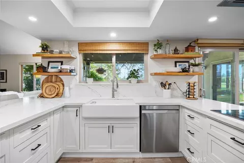 2000 Ashe, Bakersfield, CA 93309