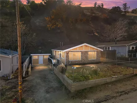 Exterior - 508 South Dr, Lebec, CA 93243 photo 8 of 10