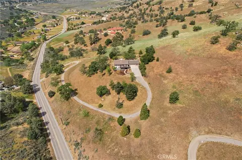 View/Area - 26201 Cumberland, Tehachapi, CA 93561 photo 2 of 3