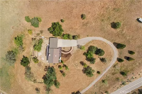 View/Area - 26201 Cumberland, Tehachapi, CA 93561 photo 1 of 3