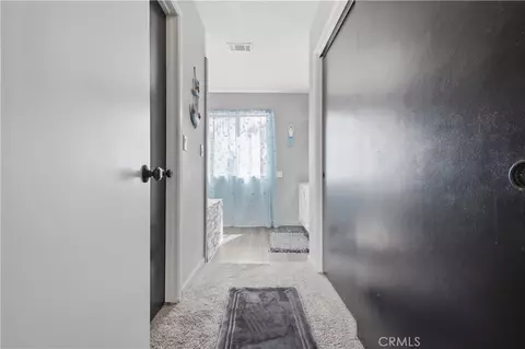 Entry Way - 26201 Cumberland, Tehachapi, CA 93561 photo 3 of 3