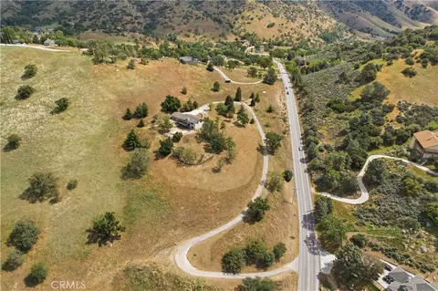 View/Area - 26201 Cumberland, Tehachapi, CA 93561 photo 3 of 3