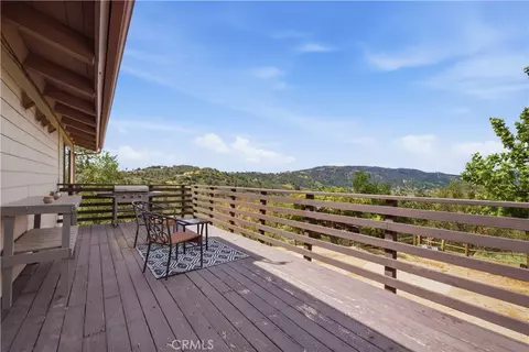 Exterior - 26201 Cumberland, Tehachapi, CA 93561 photo 2 of 3