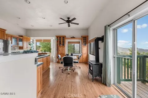 Dining - 17041 Summers Dr, Tehachapi, CA 93561 photo 1 of 1