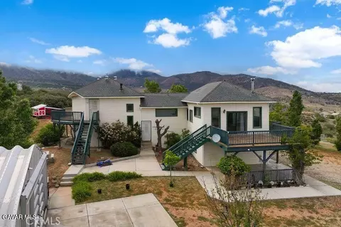 Exterior - 17041 Summers Dr, Tehachapi, CA 93561 photo 2 of 14