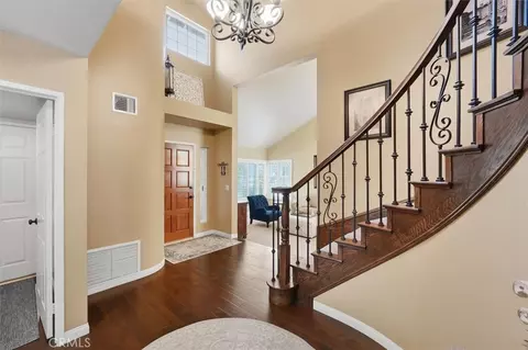 Entry Way - 22138 Copper Hl, Saugus, CA 91350 photo 2 of 6