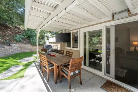 Exterior - 22138 Copper Hl, Saugus, CA 91350 photo 9 of 9