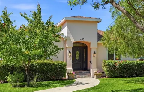 435 Eton Dr, Burbank, CA 91504