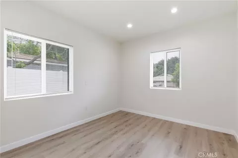 Bedroom - 10012 Plainview Ave, Tujunga, CA 91042 photo 4 of 7