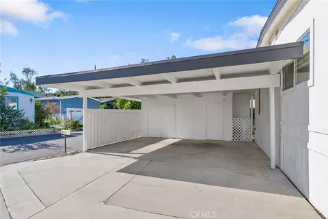 23777 Mulholland Hwy Hwy #62, Calabasas, CA 91302