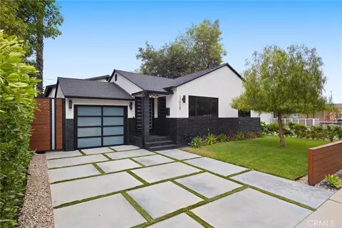 17929 Martha St, Encino, CA 91316