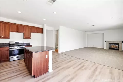 Living - 4244 Jonathon, Lancaster, CA 93536 photo 4 of 13