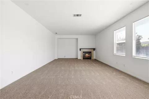 Living - 4244 Jonathon, Lancaster, CA 93536 photo 6 of 13