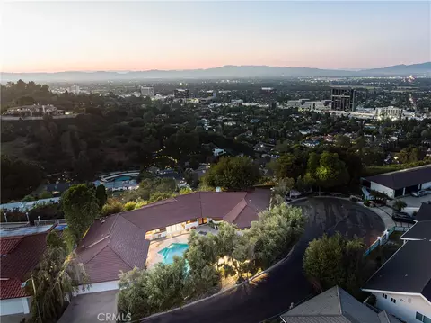 4173 Regal Oak, Encino, CA 91436