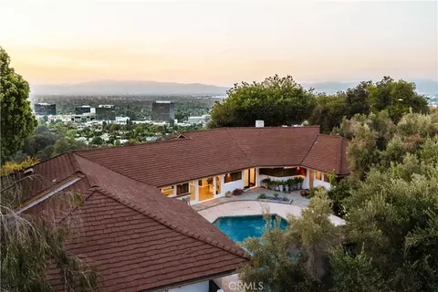 4173 Regal Oak, Encino, CA 91436