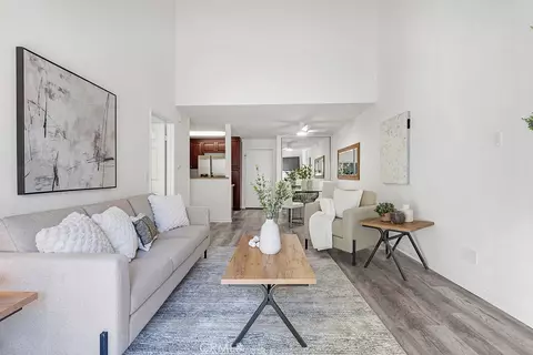 21500 Burbank #316, Woodland Hills, CA 91367