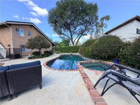 Exterior - 984 Oakmont Ct, Simi Valley, CA 93065 photo 23 of 26