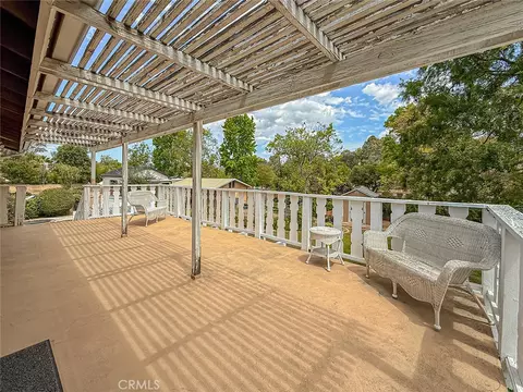 Exterior - 984 Oakmont Ct, Simi Valley, CA 93065 photo 14 of 26