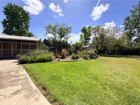 Exterior - 984 Oakmont Ct, Simi Valley, CA 93065 photo 11 of 26