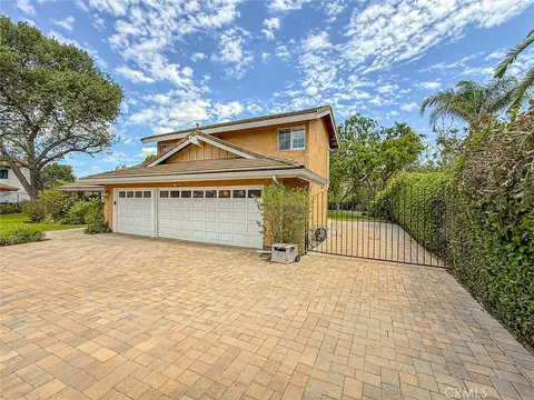Exterior - 984 Oakmont Ct, Simi Valley, CA 93065 photo 2 of 26
